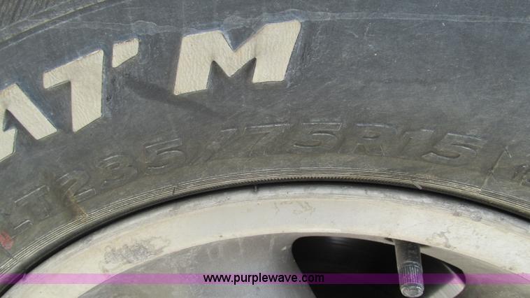 image for item J8542 1996 Jeep Cherokee Sport SUV