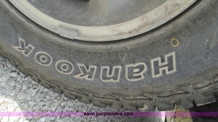 image for item J8542 1996 Jeep Cherokee Sport SUV