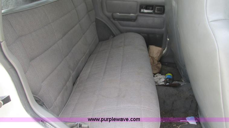 image for item J8542 1996 Jeep Cherokee Sport SUV