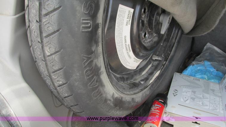 image for item J8542 1996 Jeep Cherokee Sport SUV