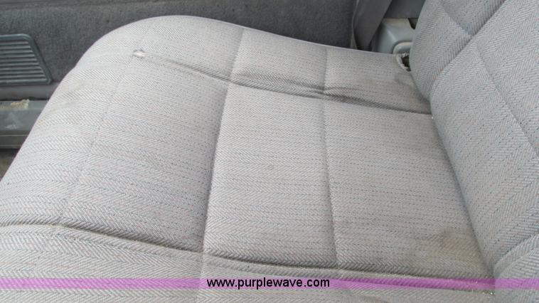 image for item J8542 1996 Jeep Cherokee Sport SUV