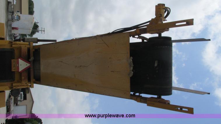 image for item J8543 Athey 7-12 asphalt pickup machine