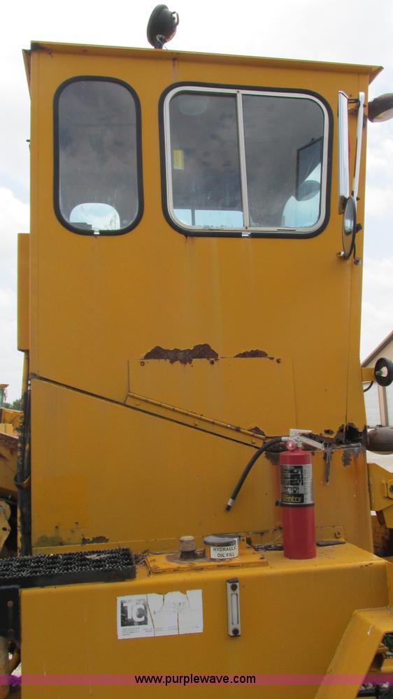 image for item J8543 Athey 7-12 asphalt pickup machine