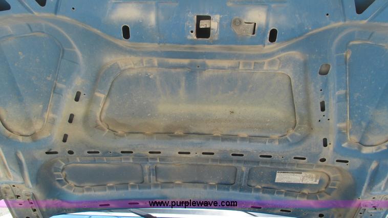 image for item J8544 1995 Ford F150 XL pickup truck