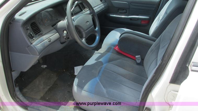 image for item J8545 1997 Ford Crown Victoria Police Interceptor