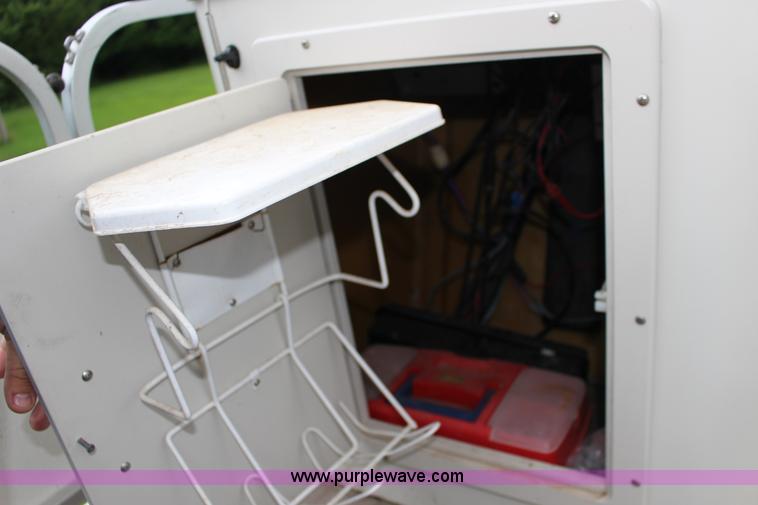 image for item K1000 2003 Apache Seamaster 22' pontoon boat