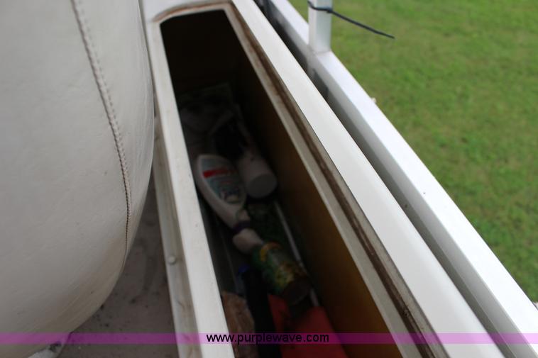 image for item K1000 2003 Apache Seamaster 22' pontoon boat