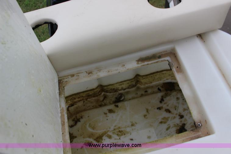 image for item K1000 2003 Apache Seamaster 22' pontoon boat