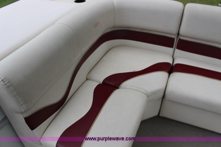 image for item K1000 2003 Apache Seamaster 22' pontoon boat