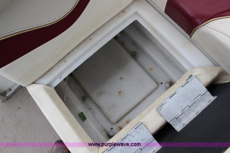 image for item K1000 2003 Apache Seamaster 22' pontoon boat