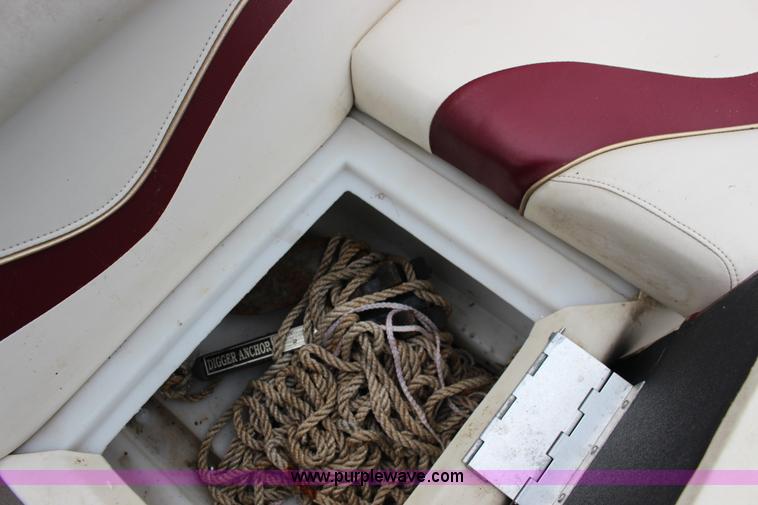 image for item K1000 2003 Apache Seamaster 22' pontoon boat