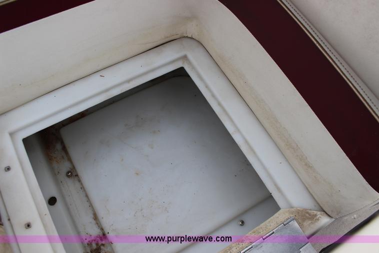 image for item K1000 2003 Apache Seamaster 22' pontoon boat