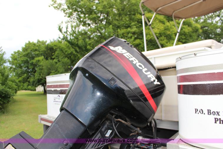image for item K1000 2003 Apache Seamaster 22' pontoon boat