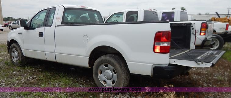 image for item K1500 2006 Ford F150 XL pickup truck