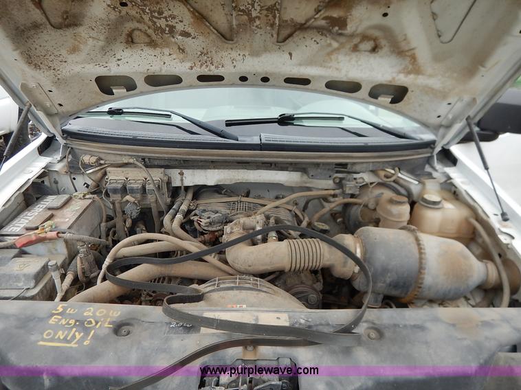 image for item K1500 2006 Ford F150 XL pickup truck