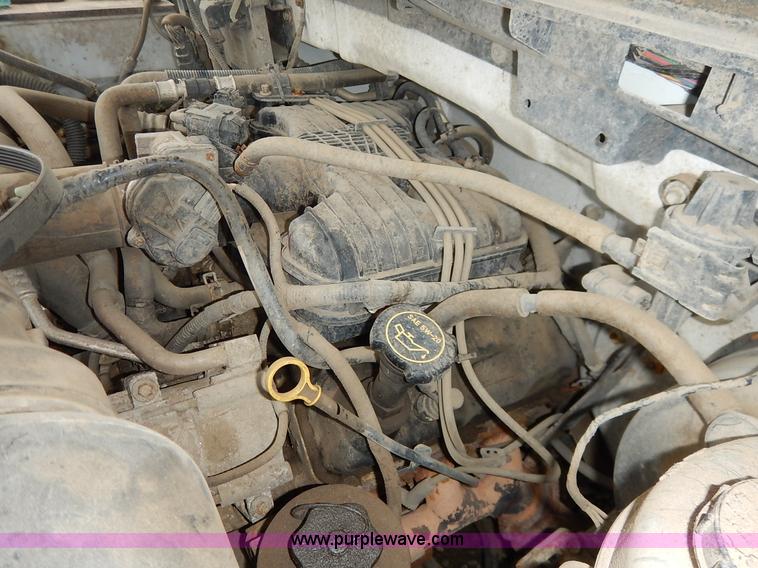 image for item K1500 2006 Ford F150 XL pickup truck