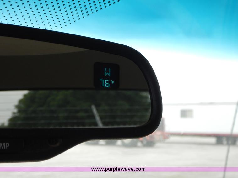 image for item K1501 2006 GMC Sierra 2500HD Ext. Cab pickup truck