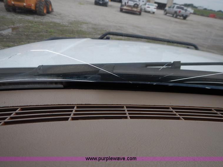 image for item K1501 2006 GMC Sierra 2500HD Ext. Cab pickup truck