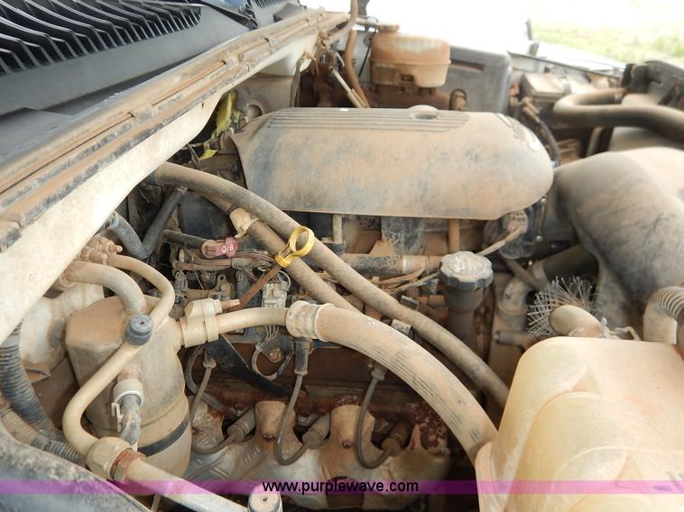 image for item K1501 2006 GMC Sierra 2500HD Ext. Cab pickup truck