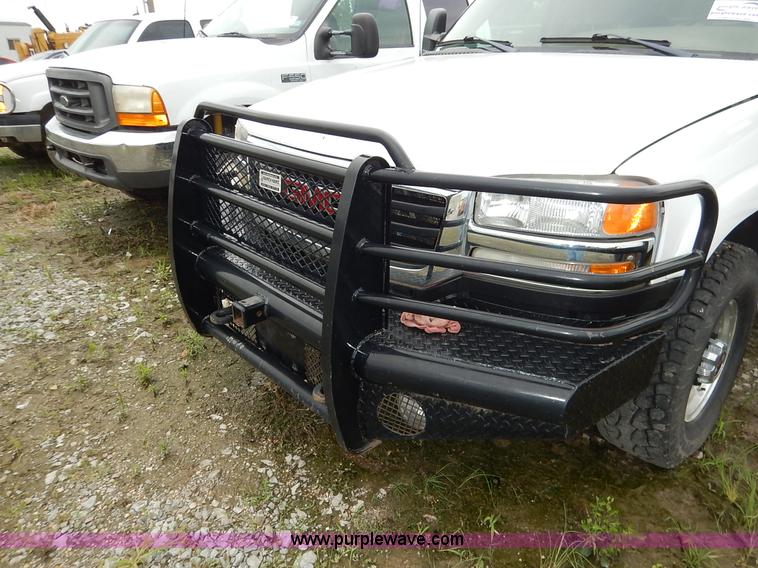 image for item K1501 2006 GMC Sierra 2500HD Ext. Cab pickup truck