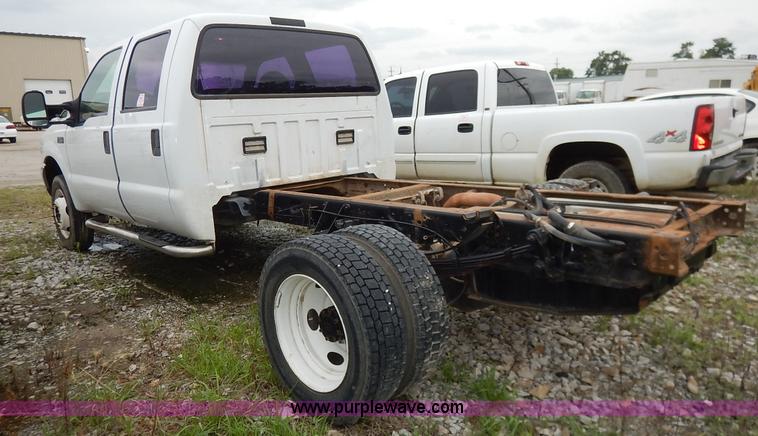 image for item K1502 2000 Ford F550 Super Duty Crew Cab truck cab and chassis