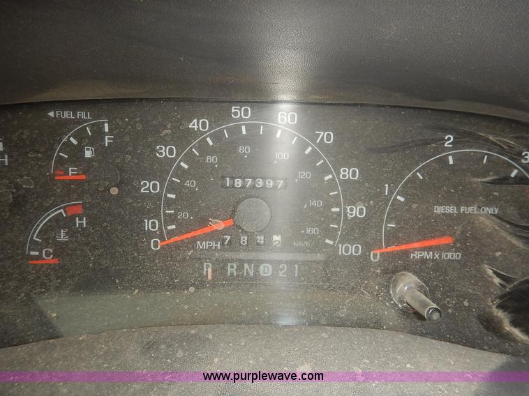 image for item K1502 2000 Ford F550 Super Duty Crew Cab truck cab and chassis