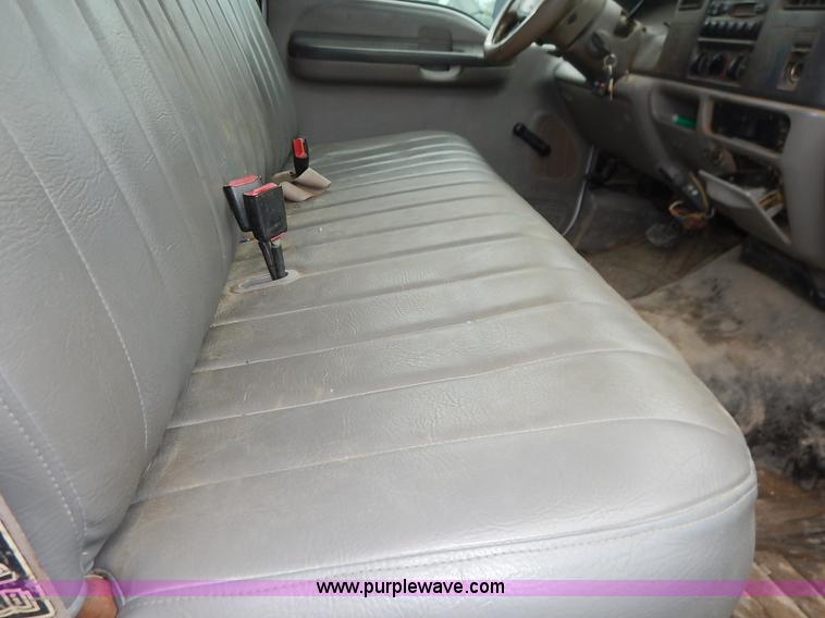 image for item K1502 2000 Ford F550 Super Duty Crew Cab truck cab and chassis