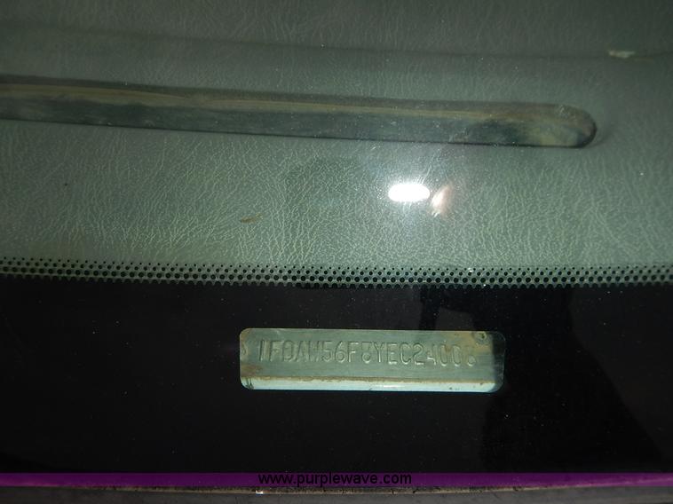 image for item K1502 2000 Ford F550 Super Duty Crew Cab truck cab and chassis