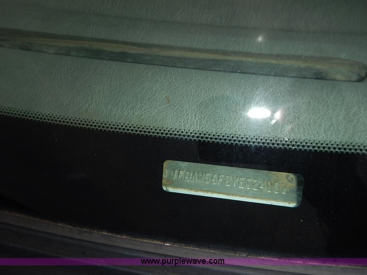 image for item K1502 2000 Ford F550 Super Duty Crew Cab truck cab and chassis