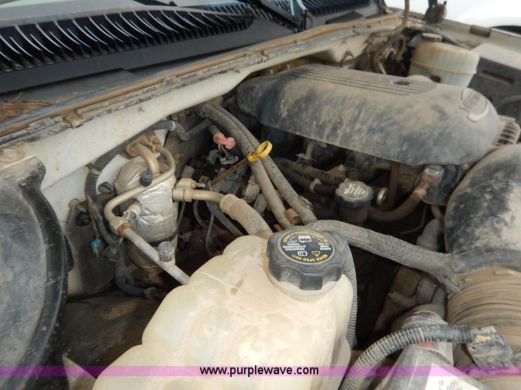 image for item K1503 2003 Chevrolet Silverado 1500HD LT Crew Cab pickup truck