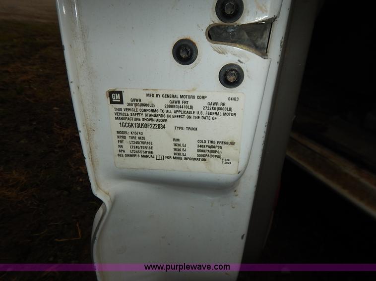 image for item K1503 2003 Chevrolet Silverado 1500HD LT Crew Cab pickup truck