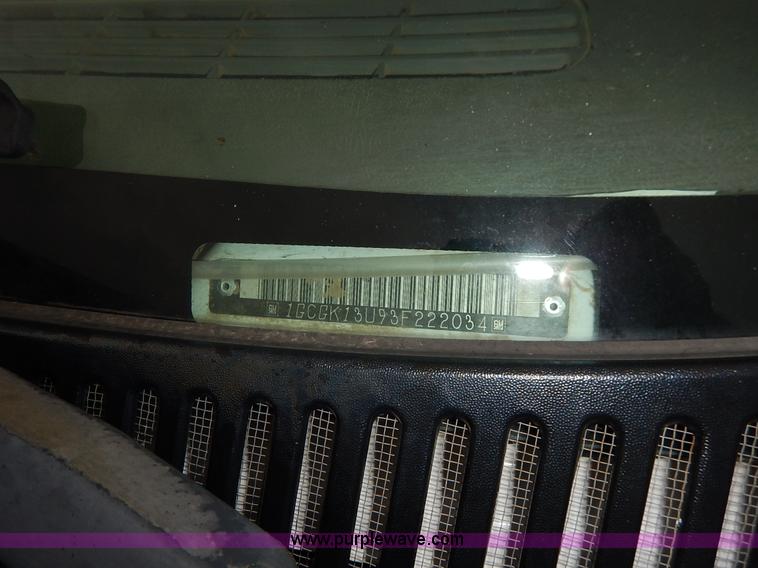 image for item K1503 2003 Chevrolet Silverado 1500HD LT Crew Cab pickup truck