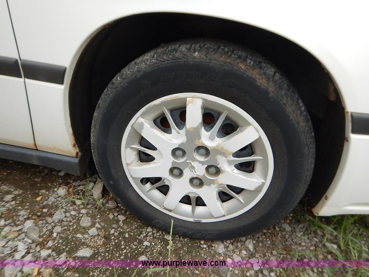 image for item K1504 2004 Chevrolet Impala