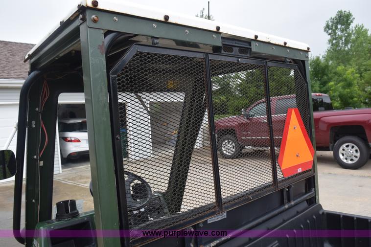 image for item K6109 2000 Kawasaki Mule utility vehicle