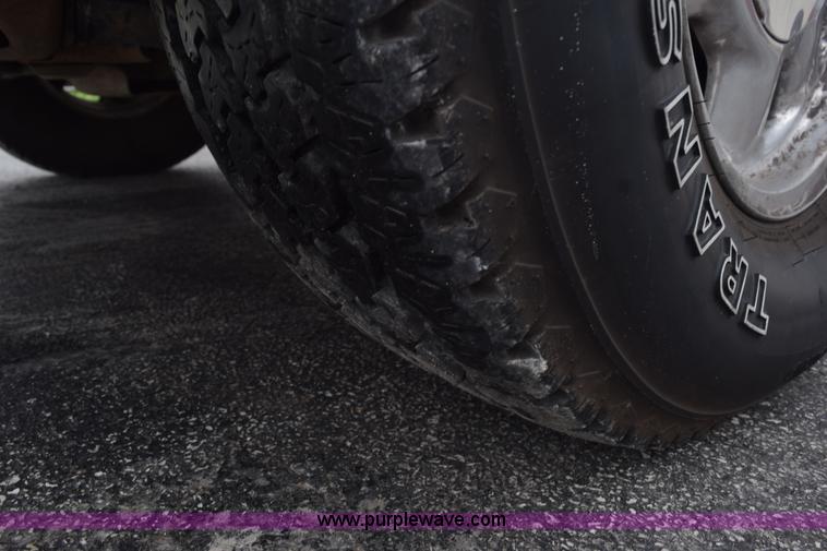 image for item K6110 2002 GMC Sierra 1500 Ext. Cab pickup truck