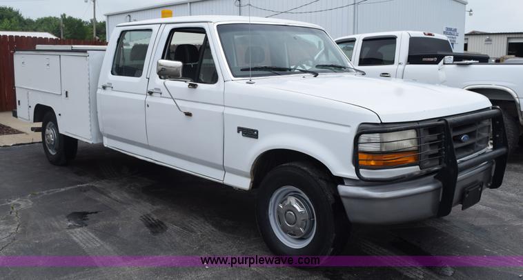 image for item K6112 1994 Ford F350 XL Crew Cab utility truck
