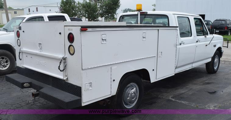 image for item K6112 1994 Ford F350 XL Crew Cab utility truck
