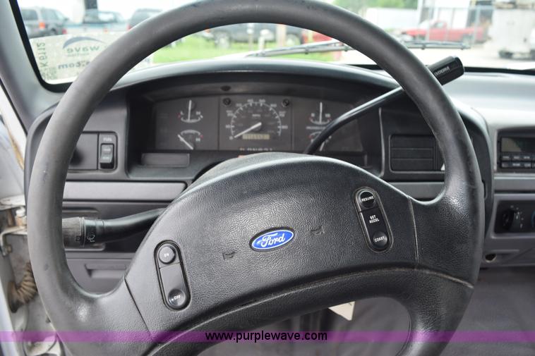 image for item K6112 1994 Ford F350 XL Crew Cab utility truck