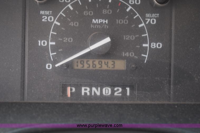 image for item K6112 1994 Ford F350 XL Crew Cab utility truck