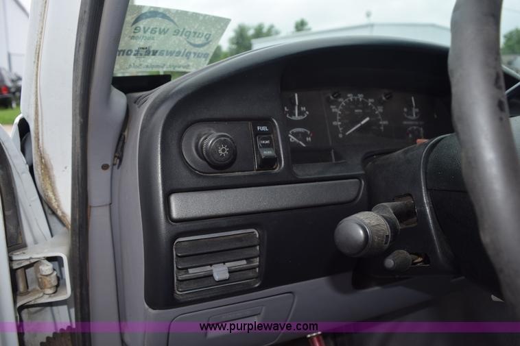 image for item K6112 1994 Ford F350 XL Crew Cab utility truck