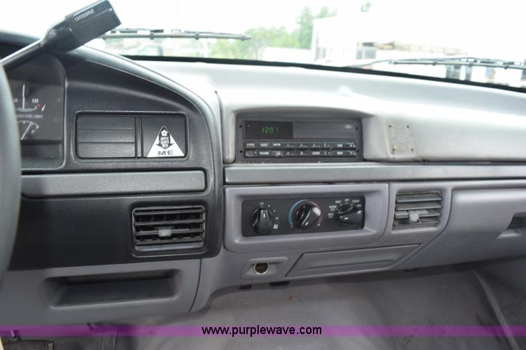 image for item K6112 1994 Ford F350 XL Crew Cab utility truck