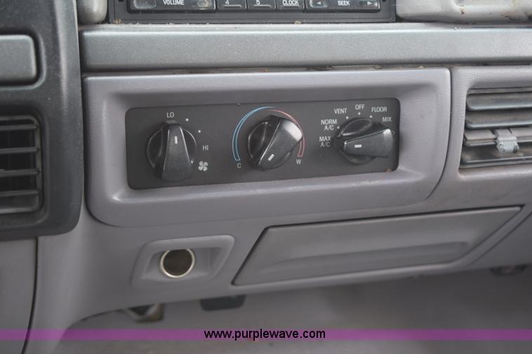 image for item K6112 1994 Ford F350 XL Crew Cab utility truck