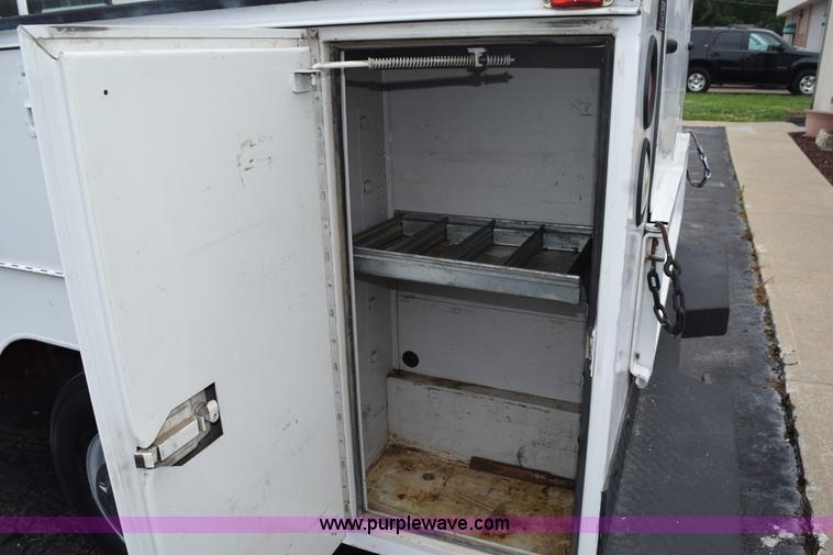 image for item K6112 1994 Ford F350 XL Crew Cab utility truck