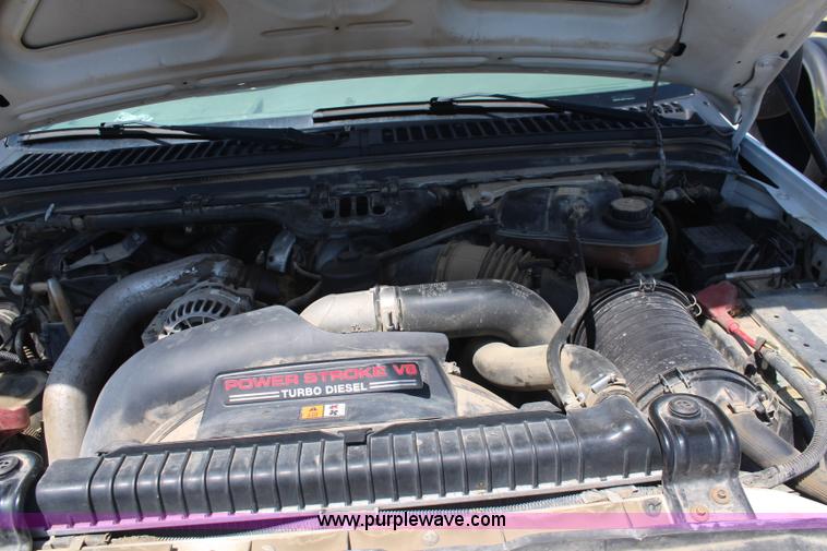 image for item K6904 2005 Ford F250 Super Duty XLT SuperCab pickup truck