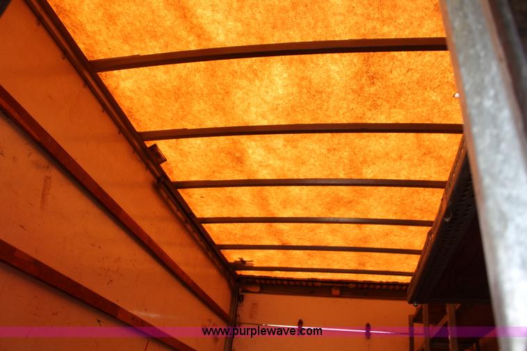 image for item K6929 1995 Ford Econoline E350 box truck