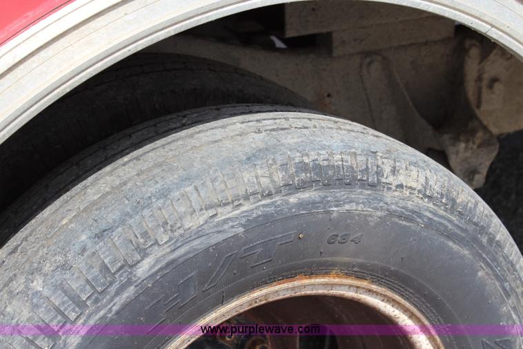 image for item K6929 1995 Ford Econoline E350 box truck