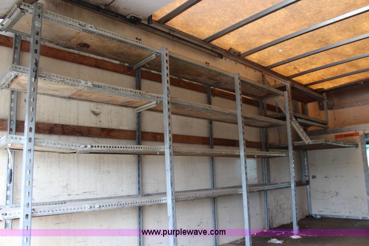 image for item K6929 1995 Ford Econoline E350 box truck