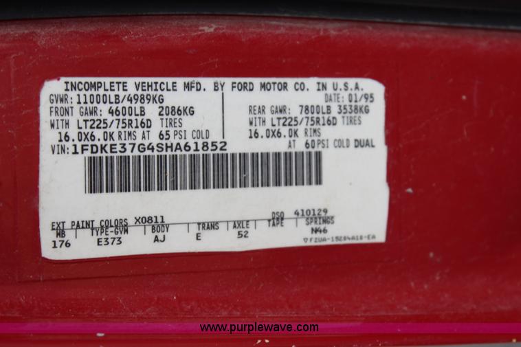 image for item K6929 1995 Ford Econoline E350 box truck