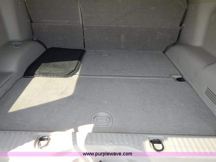 image for item K7460 2006 Ford Explorer XLT SUV