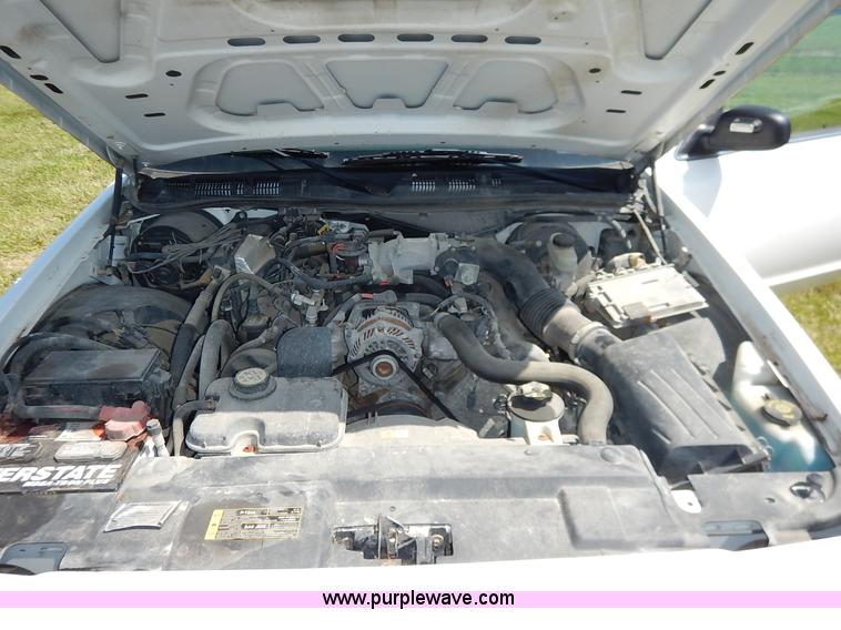image for item K7463 2007 Ford Crown Victoria Police Interceptor